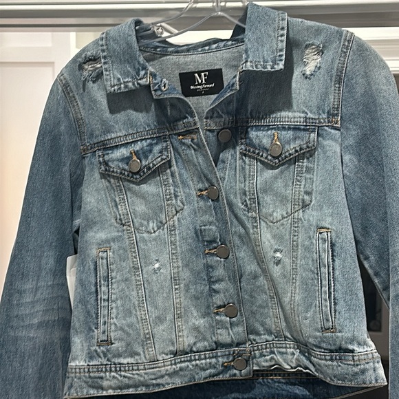 JMU Duke Dog Jean jacket. NEW WITH TAGS - Picture 2 of 2